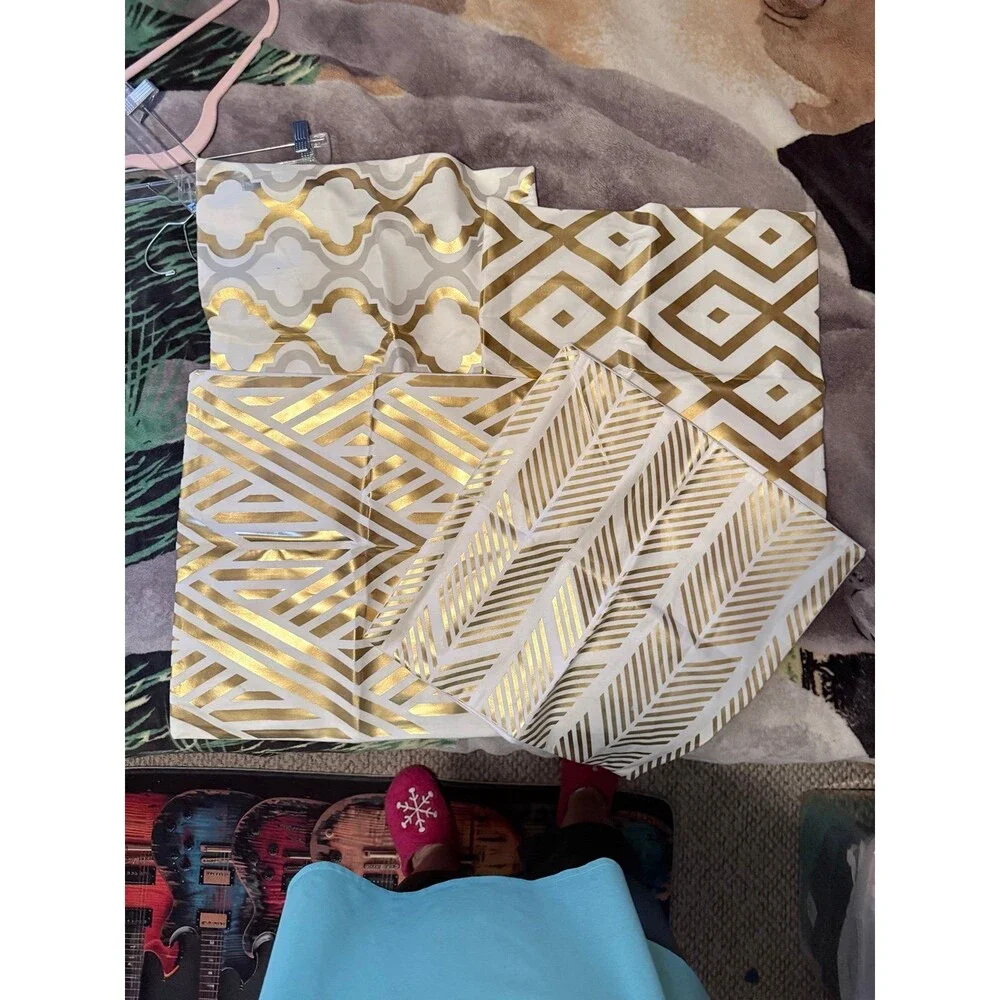 Pillow case covers